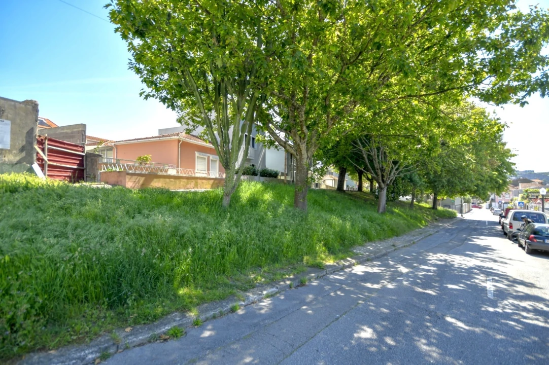 Terreno para Venda em Lordelo do Ouro e Massarelos Foto 12