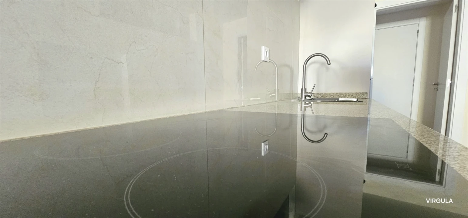 Apartamento T2 para Venda em Covilhã e Canhoso Foto 6