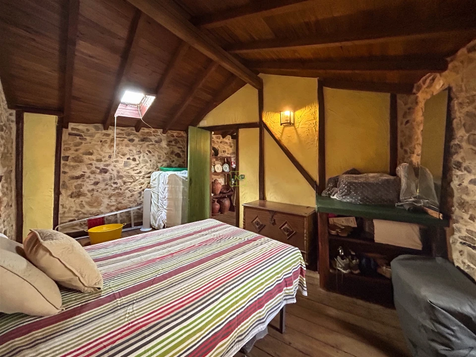 Moradia T1 para Venda em Penha Garcia Foto 27