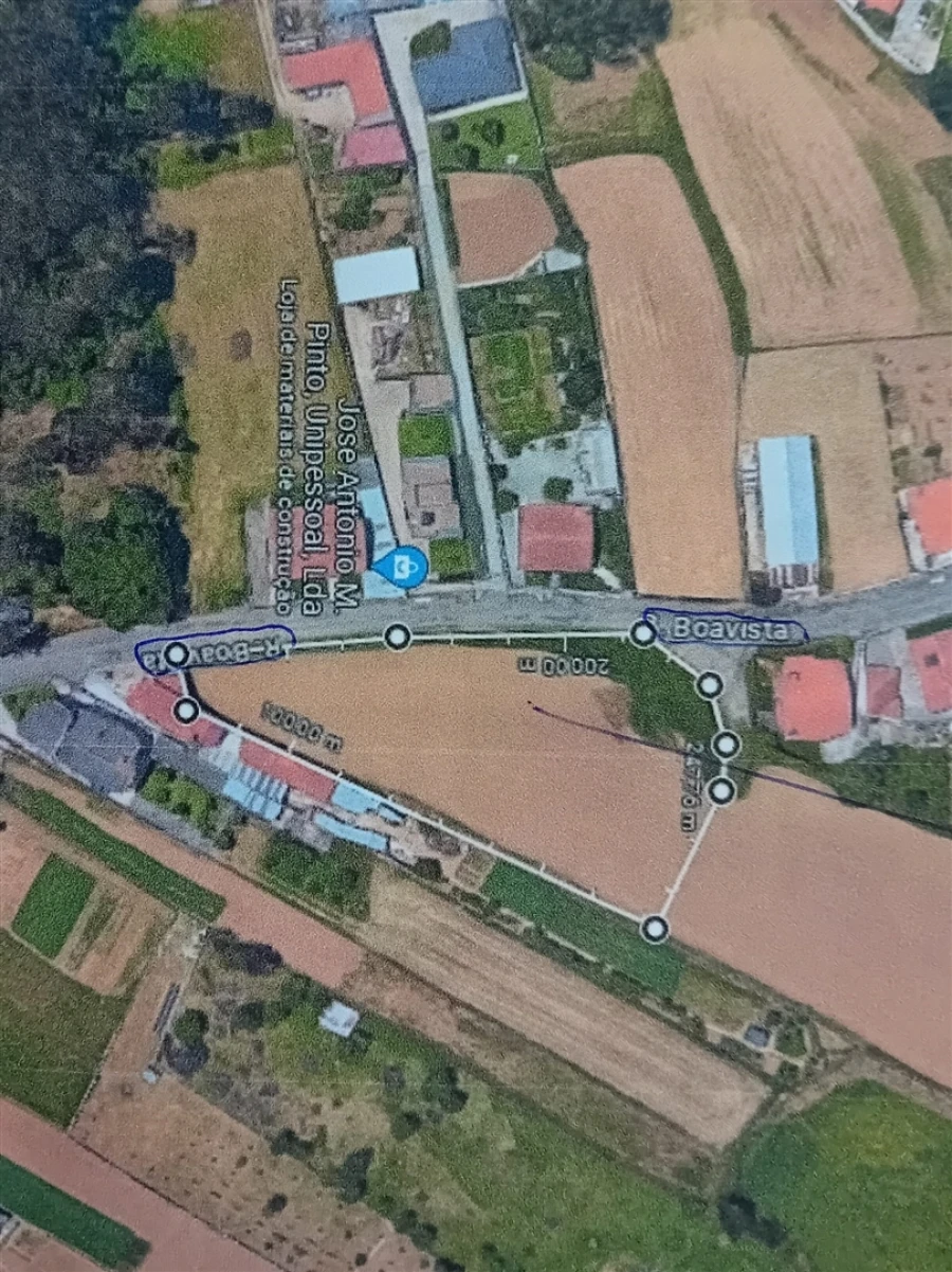 Terreno para Venda em Fornos Foto 1