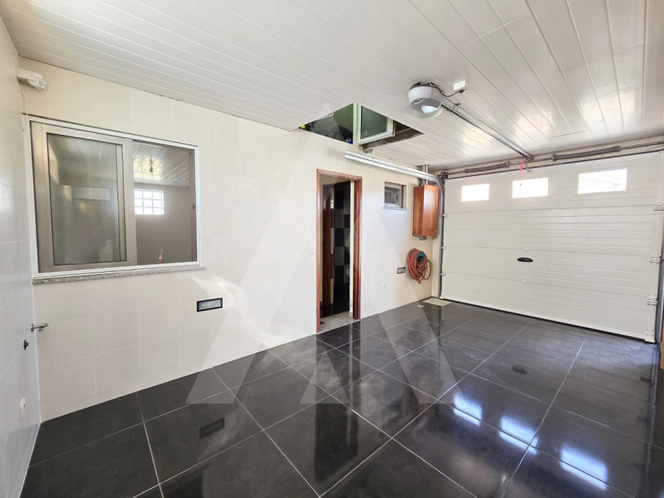 Garagem para Venda em Gafanha da Boa Hora Foto 4