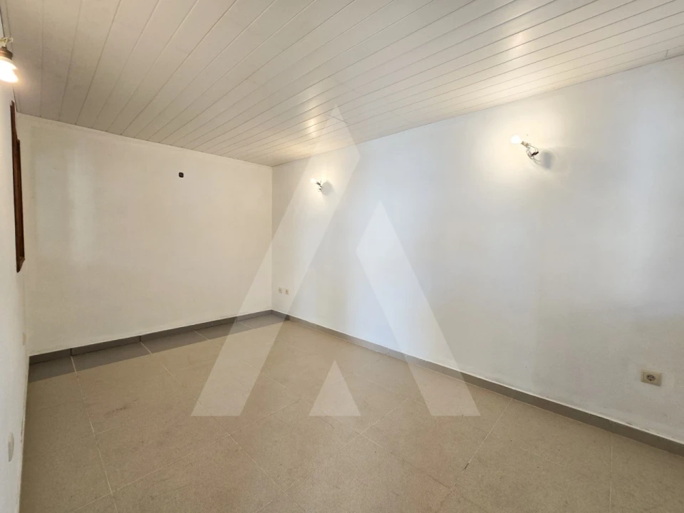 Garagem para Venda em Gafanha da Boa Hora Foto 6