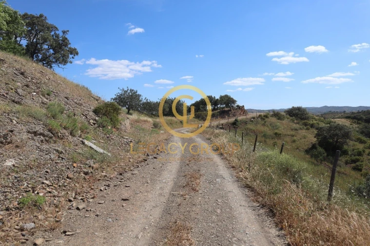 Terreno para Venda em Odeleite Foto 5