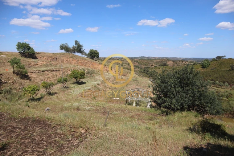 Terreno para Venda em Odeleite Foto 1