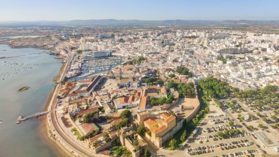 Terreno P/ Prédio para Venda em Conceição e Estoi Foto 3