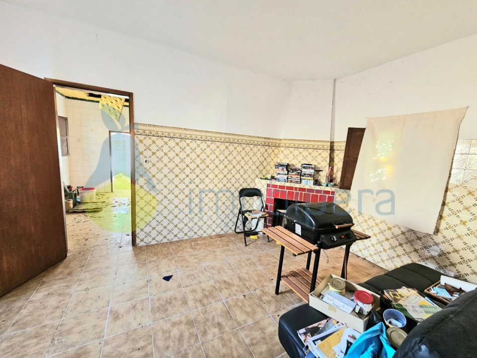 Moradia T4 para Venda em Alferce Foto 10