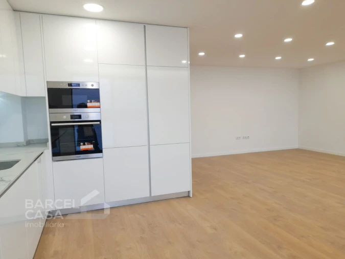 Apartamento T3 para Venda em Airo Foto 4