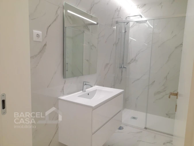 Apartamento T3 para Venda em Airo Foto 6