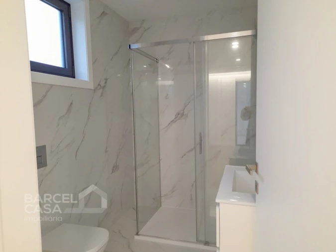 Apartamento T3 para Venda em Airo Foto 9