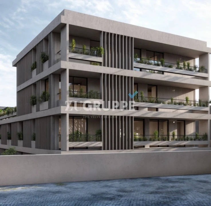 Apartamento T4 para Venda em Lordelo do Ouro e Massarelos Foto 14