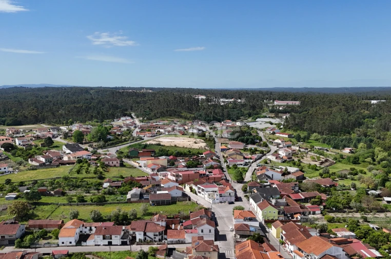 Moradia T3 para Venda em Pampilhosa Foto 10