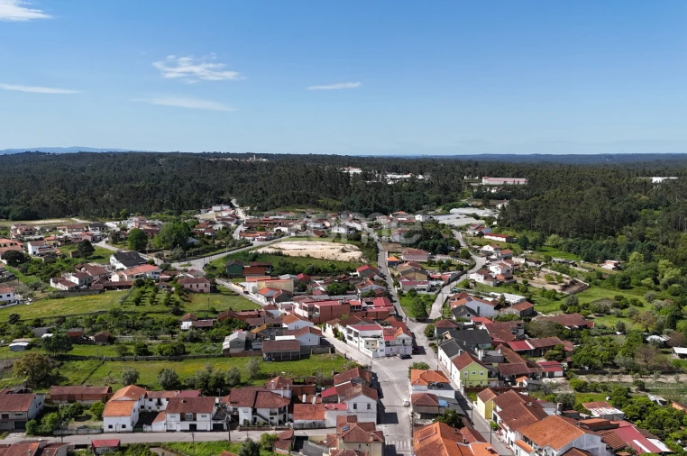 Moradia T3 para Venda em Pampilhosa Foto 8