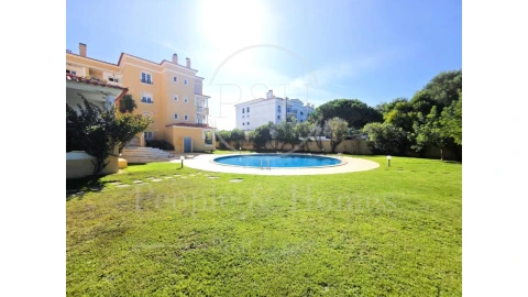Apartamento T2 para Arrendamento em Alcabideche