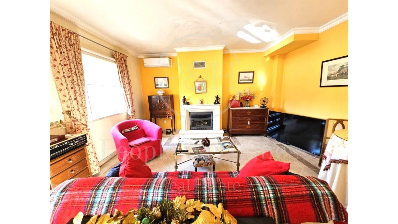 Apartamento T2 para Arrendamento em Alcabideche Foto 12