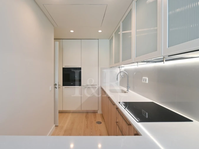 Apartamento T2 para Venda em Arroios Foto 7