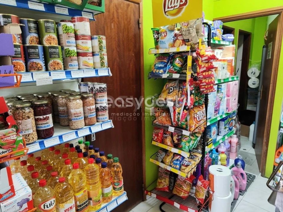 Loja para Venda em Alcains Foto 9