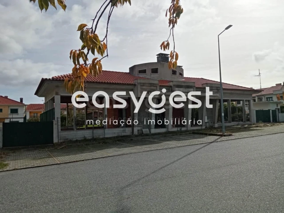 Loja para Venda em Fundão, Valverde, Donas, A. Joanes, A. Nova Cabo Foto 3