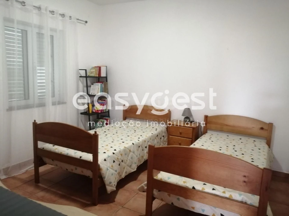 Moradia T4 para Venda em Fontinhas Foto 16