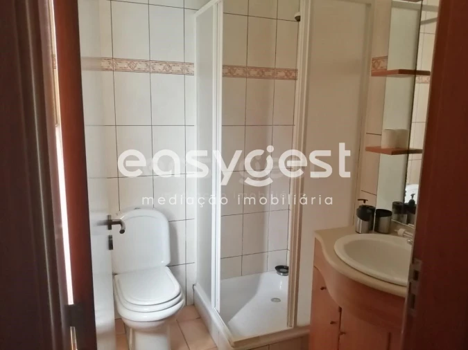 Moradia T4 para Venda em Fontinhas Foto 14