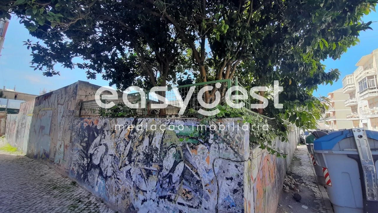 Terreno para Venda em Rio de Mouro Foto 4