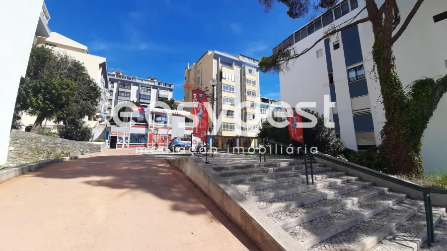 Terreno para Venda em Rio de Mouro Foto 13