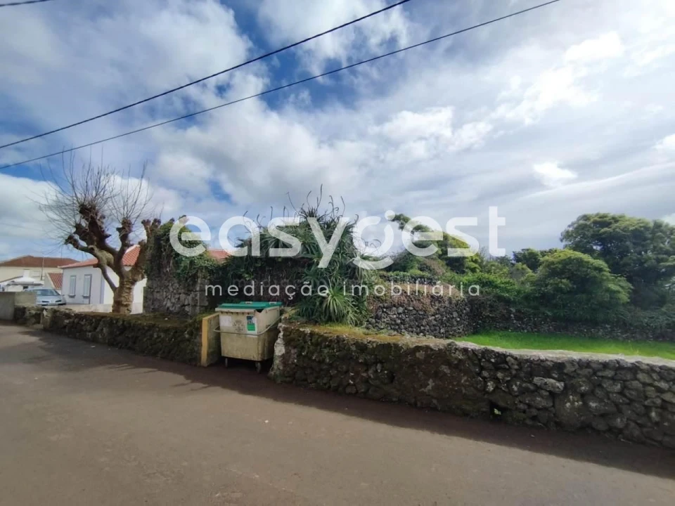 Moradia T3 para Venda em São Bartolomeu de Regatos Foto 4