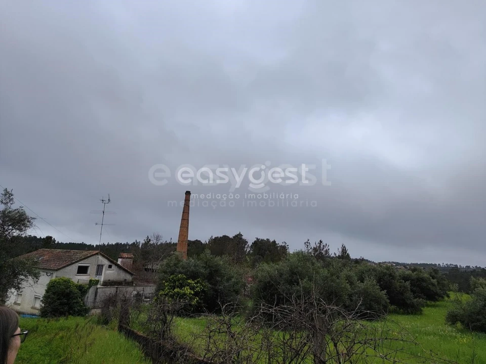 Moradia T5 para Venda em Sarzedas Foto 1