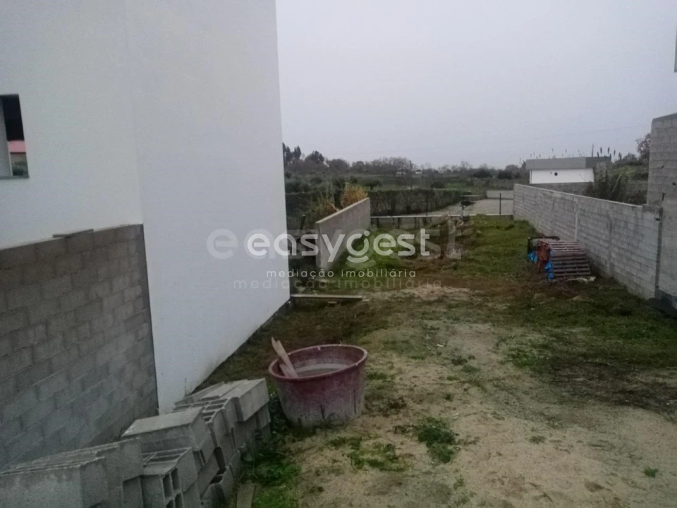 Terreno para Venda em Castelo Branco Foto 1