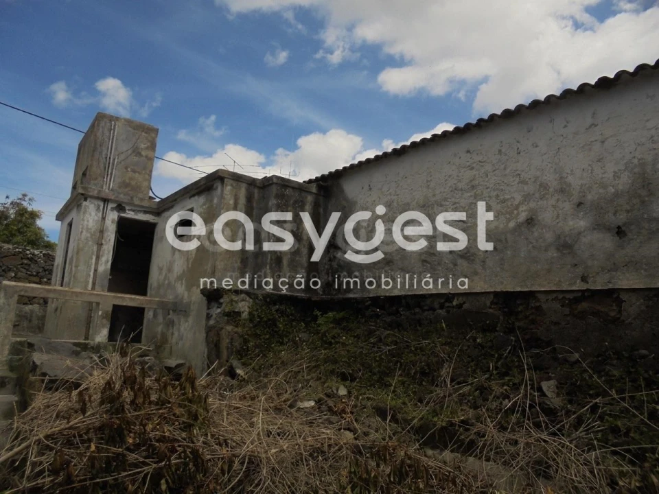 Moradia T3 para Venda em São Bartolomeu de Regatos Foto 10