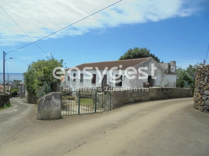 Moradia T3 para Venda em São Bartolomeu de Regatos Foto 2