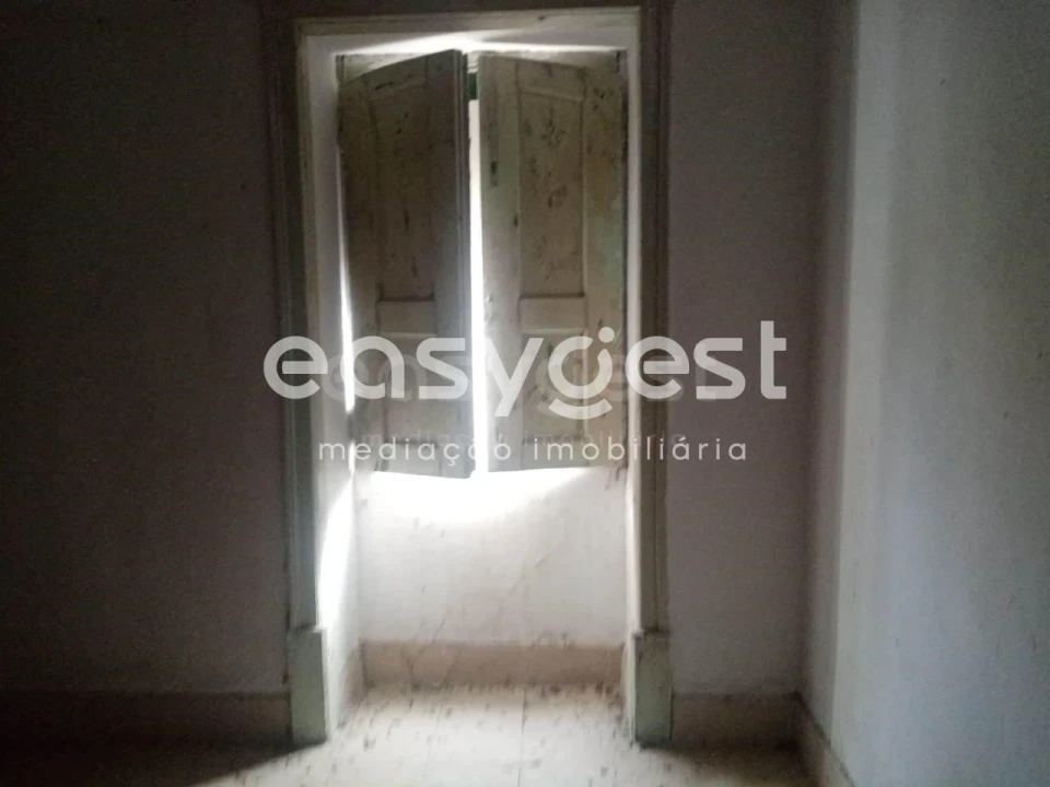 Moradia T5 para Venda em Cebolais de Cima e Retaxo Foto 9