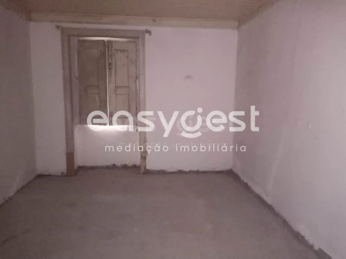 Moradia T5 para Venda em Cebolais de Cima e Retaxo Foto 11