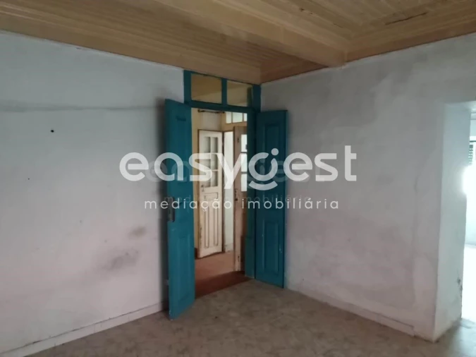 Moradia T5 para Venda em Cebolais de Cima e Retaxo Foto 34