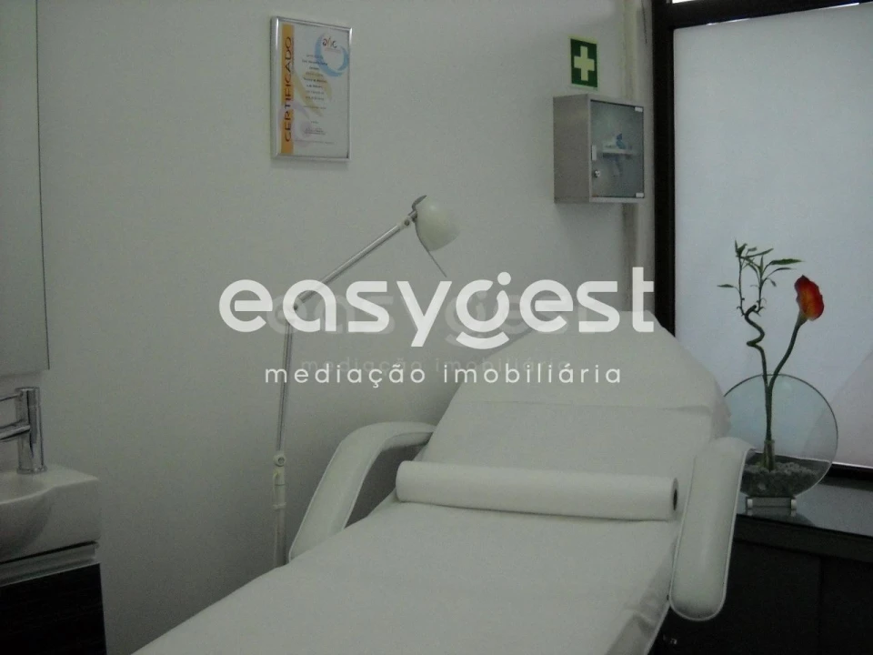 Loja para Venda em Algueirão-Mem Martins Foto 2