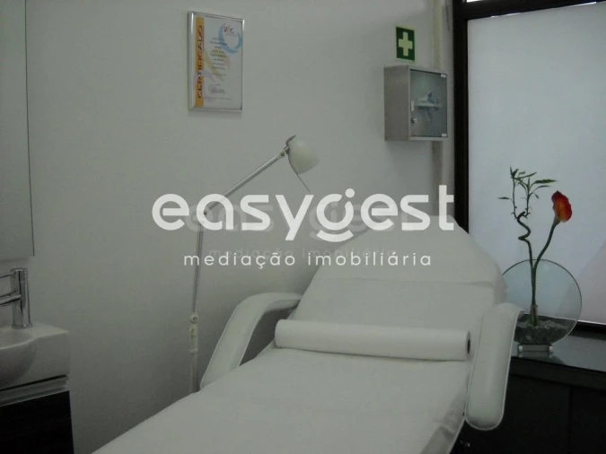 Loja para Venda em Algueirão-Mem Martins Foto 2