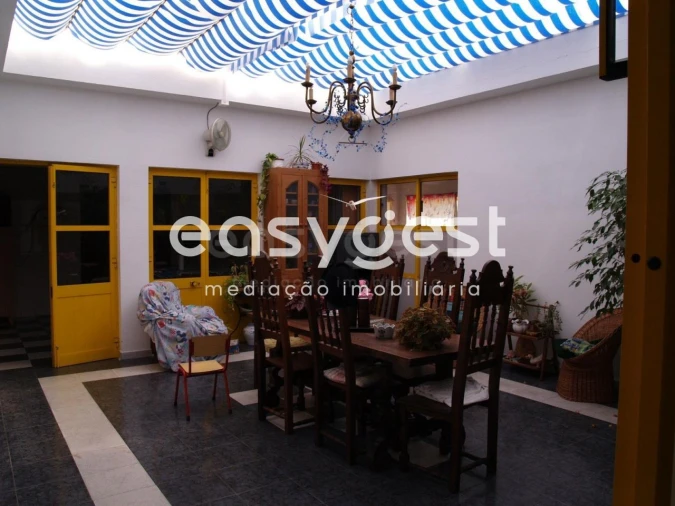 Moradia T5 para Venda em Rio de Mouro Foto 6