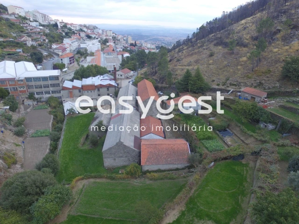 Armazém para Venda em Covilhã e Canhoso Foto 11