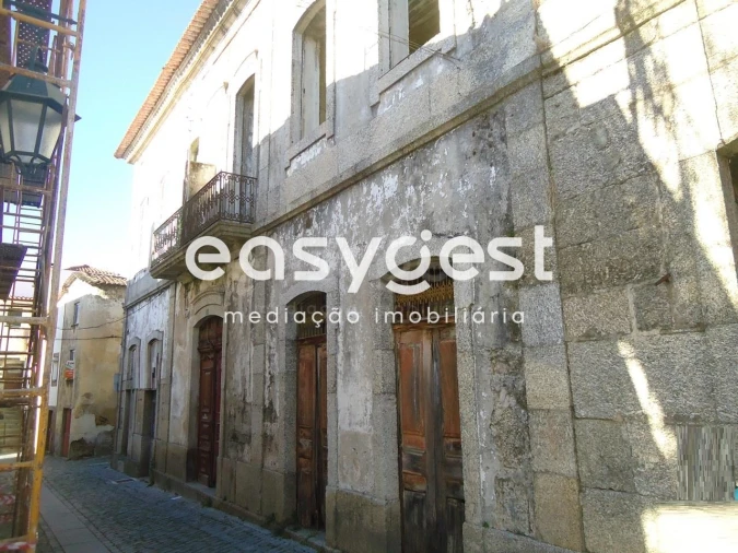 Moradia T5 para Venda em Teixoso e Sarzedo Foto 4