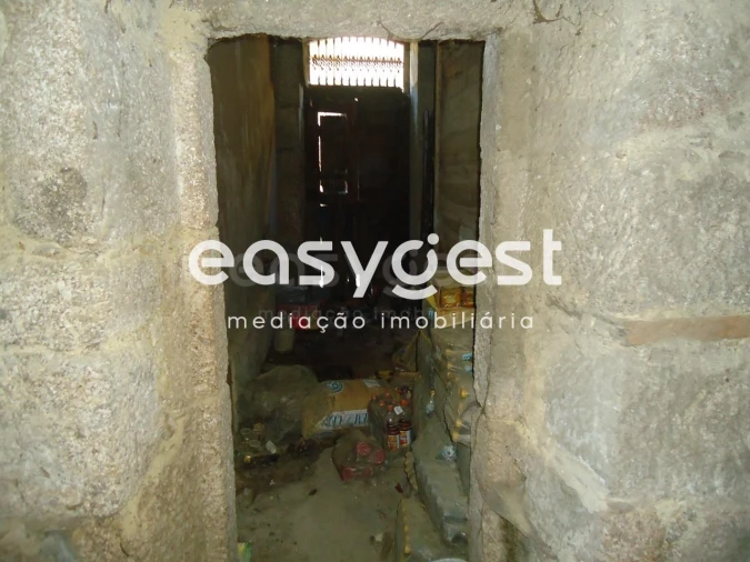 Moradia T5 para Venda em Teixoso e Sarzedo Foto 12