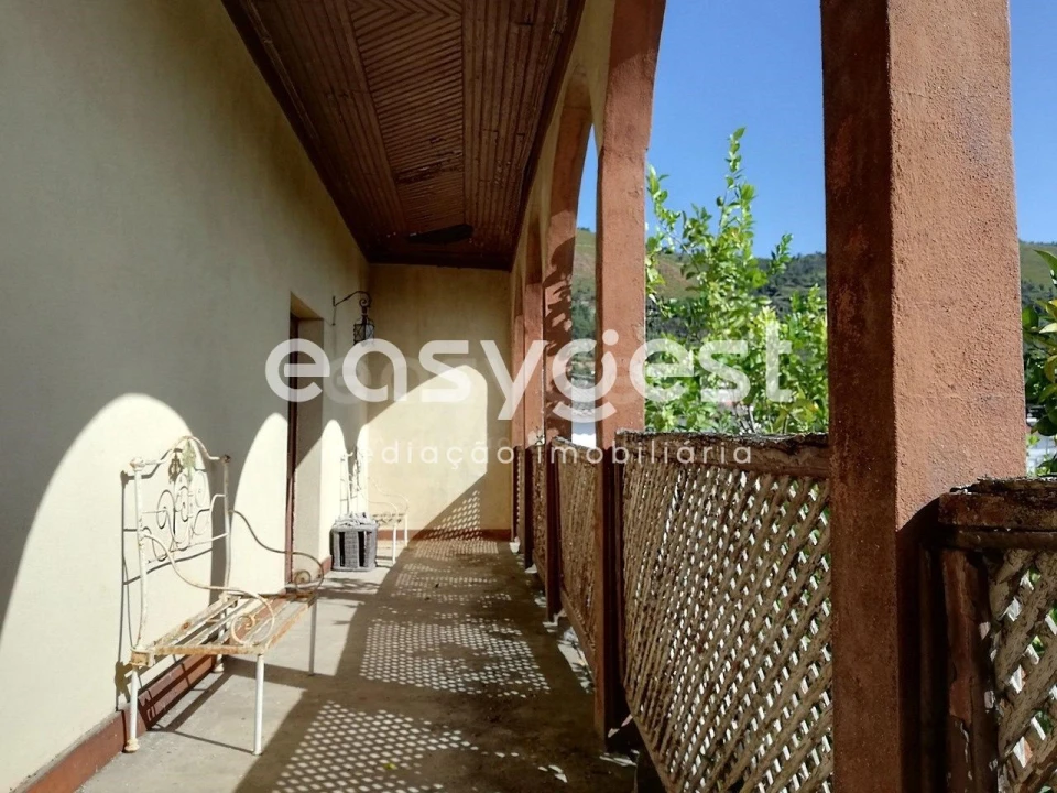 Moradia T5 para Venda em Alpedrinha Foto 6