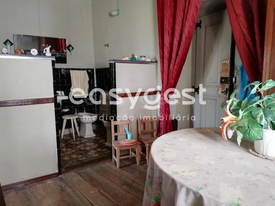 Moradia T5 para Venda em Alpedrinha Foto 16