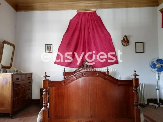 Moradia T5 para Venda em Alpedrinha Foto 4