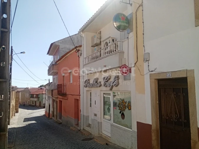Prédio para Venda em Póvoa de Rio de Moinhos e Cafede Foto 2