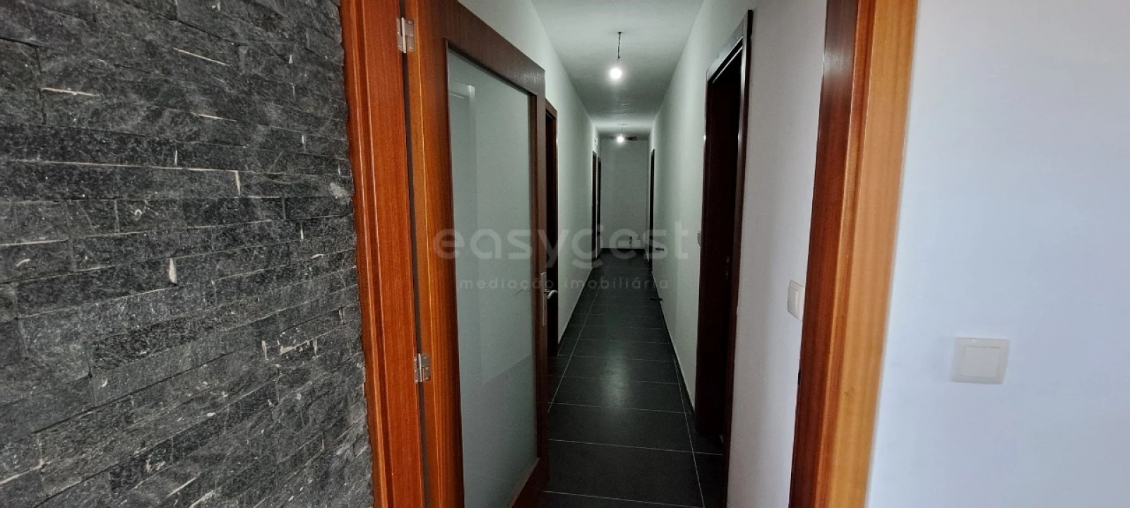 Moradia T3 para Venda em Cabeça Boa Foto 7