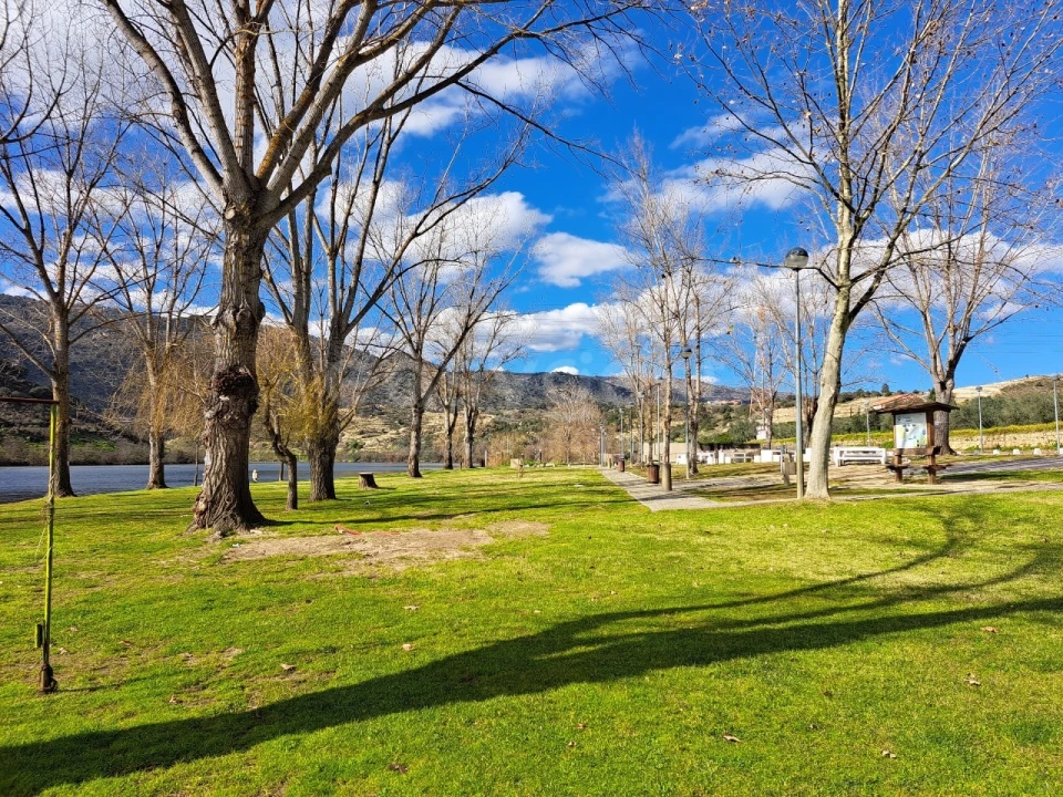 Moradia T3 para Venda em Cabeça Boa Foto 15