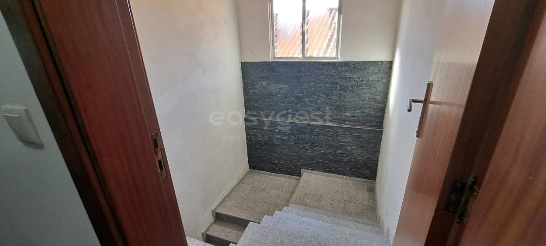 Moradia T3 para Venda em Cabeça Boa Foto 11