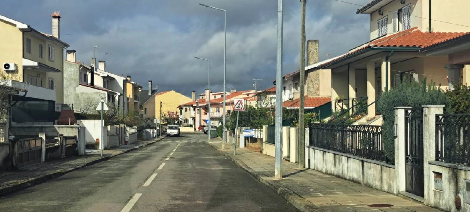 Terreno para Venda em Mogadouro, Valverde, Vale de Porco e Vilar de Rei Foto 2