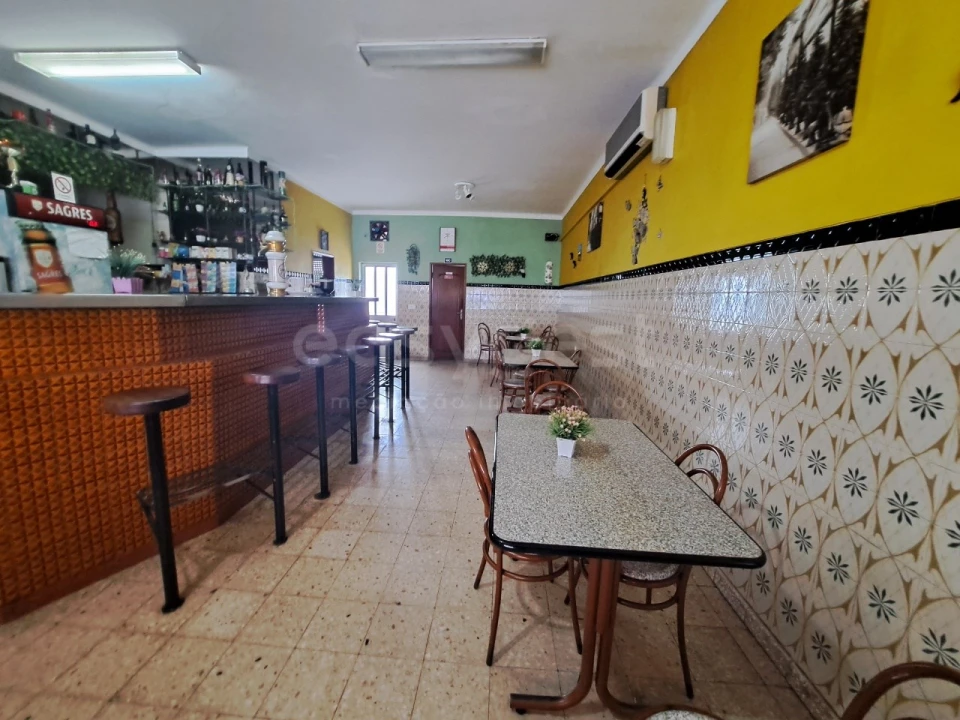 Moradia T6 para Venda em Entradas Foto 12