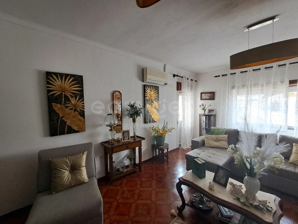 Moradia T6 para Venda em Entradas Foto 29