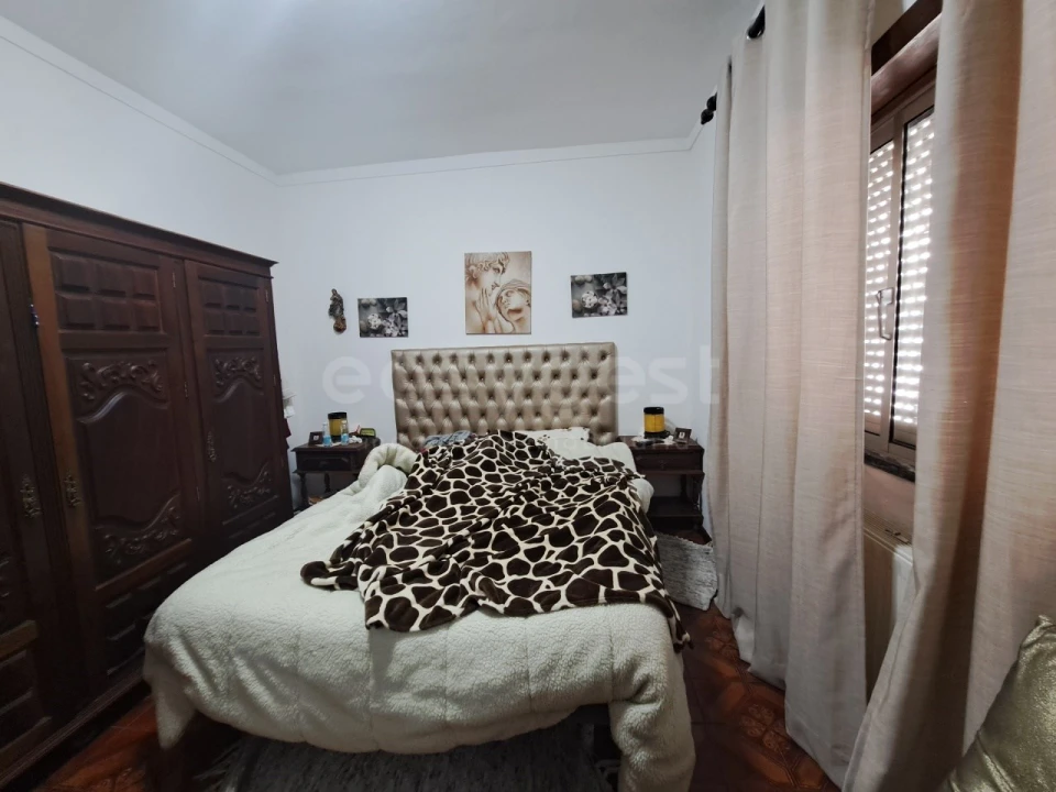 Moradia T6 para Venda em Entradas Foto 37